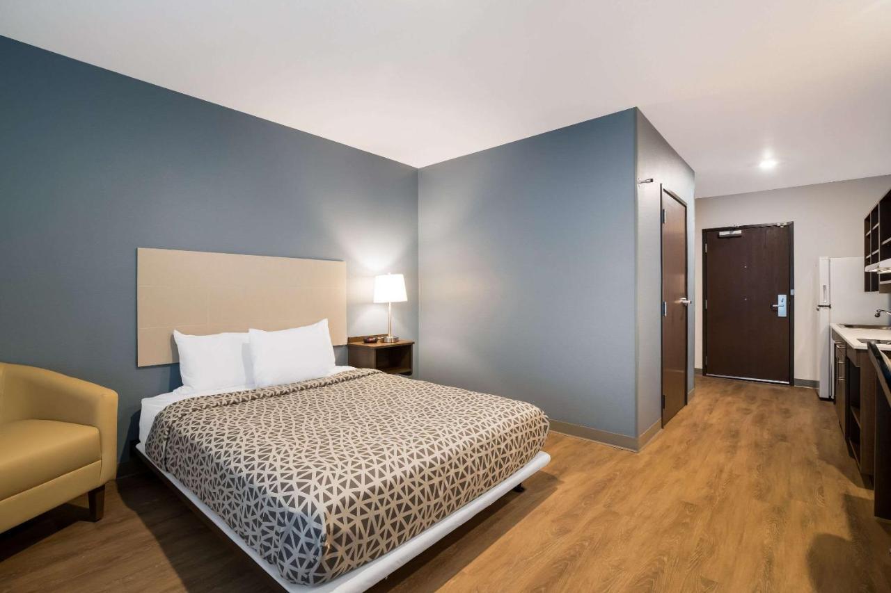 Woodspring Suites Moreno Valley Exteriér fotografie